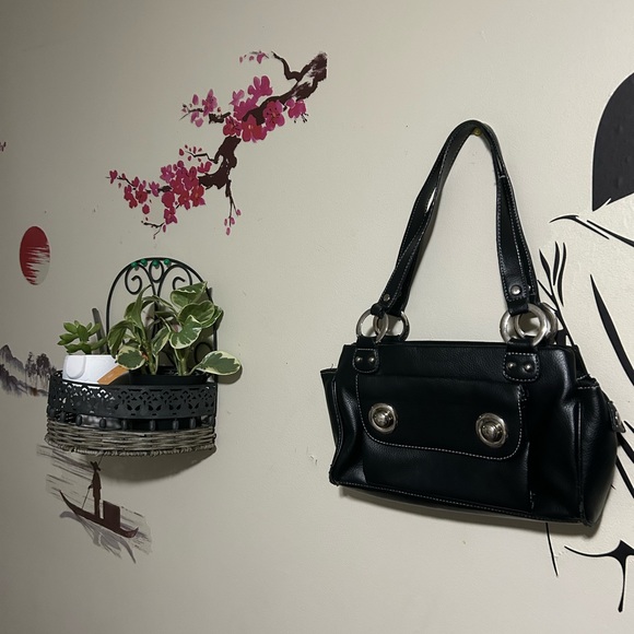 Cute Black Purse - Picture 6 of 10